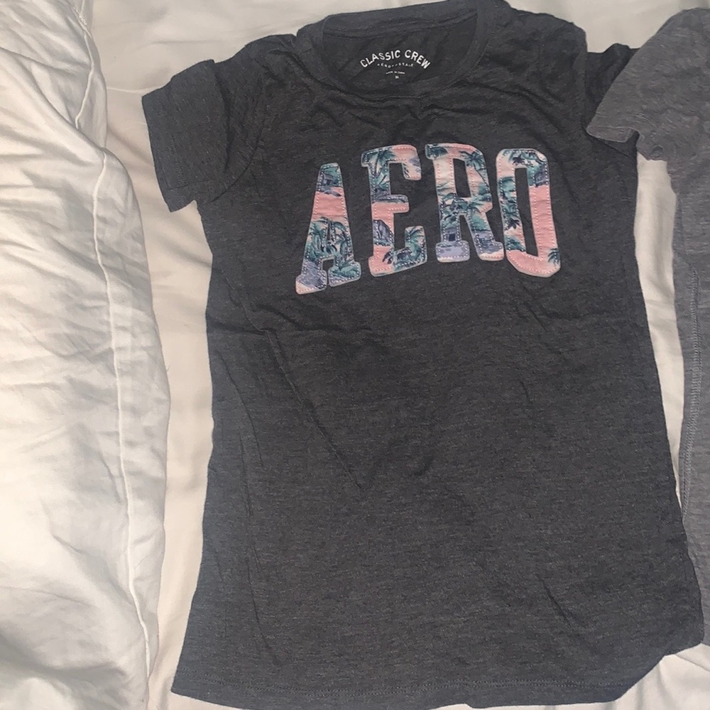 Aero short sleeve embroidered tee